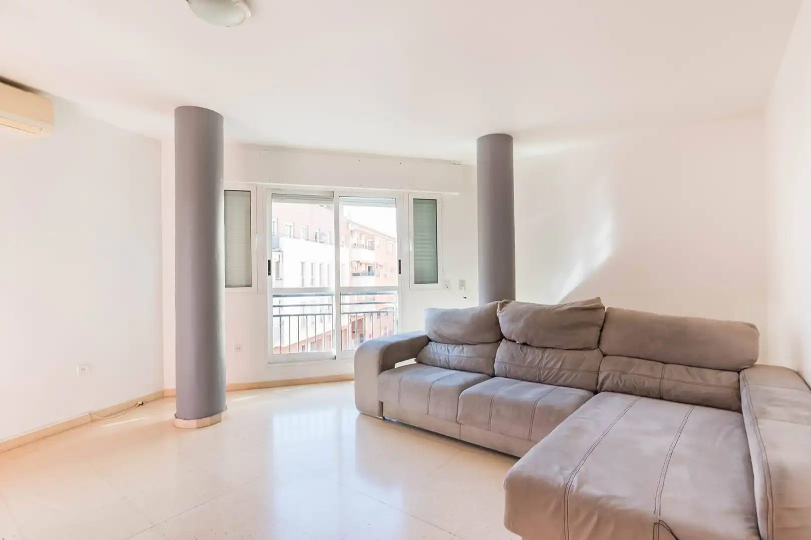 Sala de estar de Piso de alquiler en Murcia