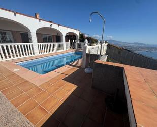 Piscina de Casa adosada en venda en Salobreña amb Aire condicionat, Calefacció i Terrassa