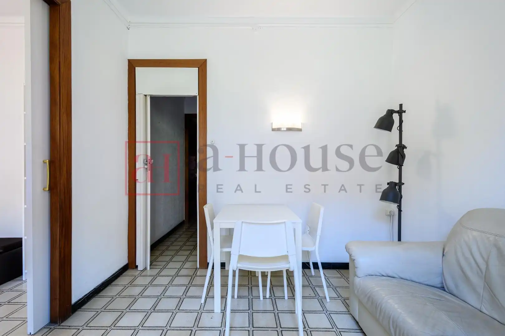 Piso con balcón en venta en Carrer de València, imagen 4