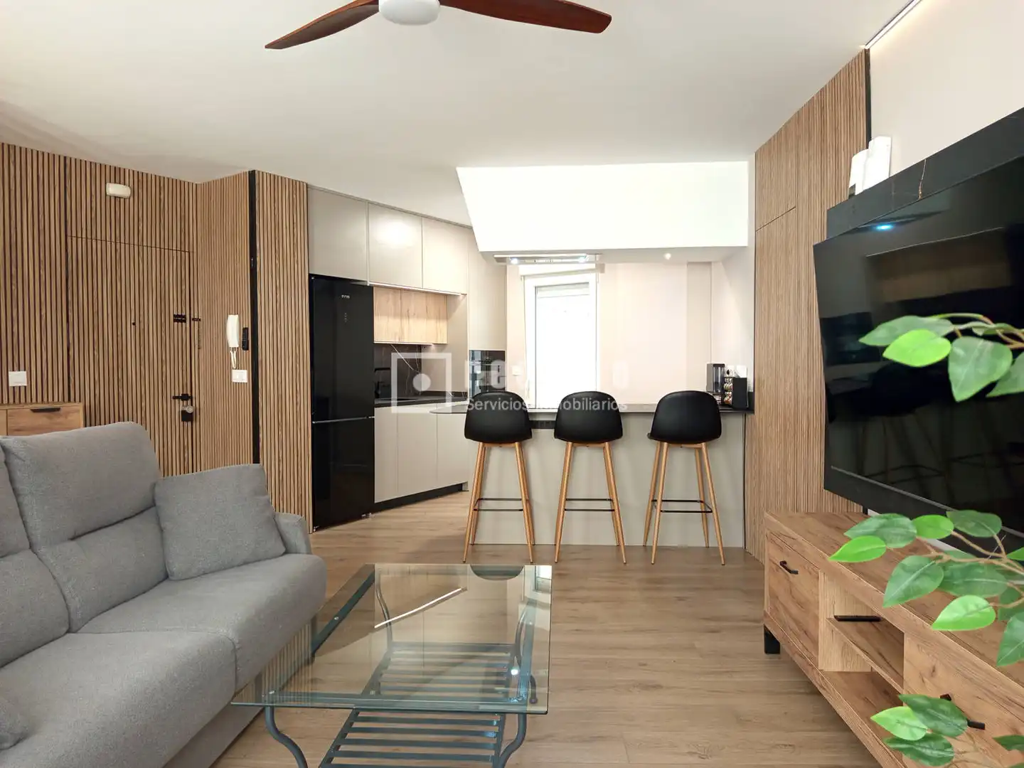 Flat for sale in Alfarería, Triana Casco Antiguo