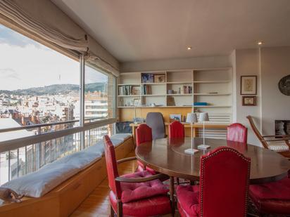 Dining room of Flat for sale in  Barcelona Capital  with Air Conditioner, Heating and Parquet flooring