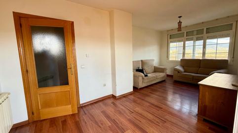 Foto 2 de Àtic en venda a Miralvalle - Av. Virgen del Puerto - La Data, Cáceres