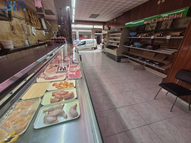 Local comercial en Alquiler en Carrer Gelida, 25 en L'Espirall