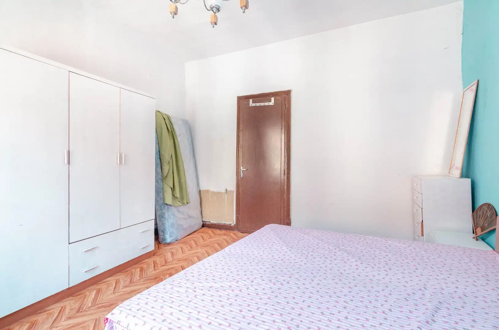 Bedroom of Flat for sale in Aller