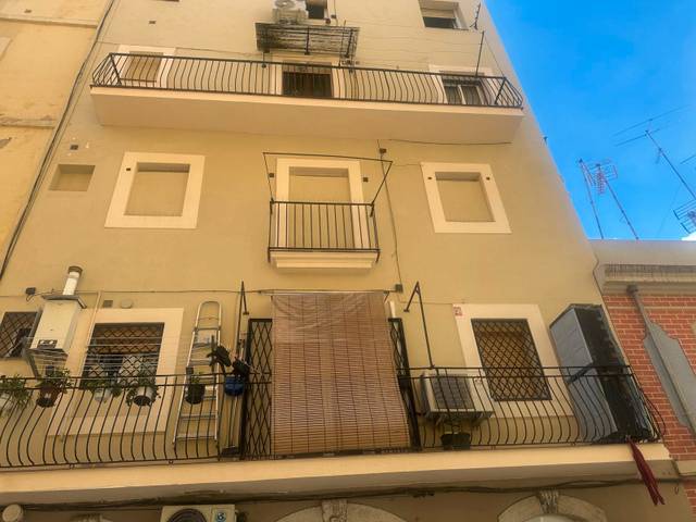 Piso en Venta en Carrer d'Alcanar en La Barceloneta