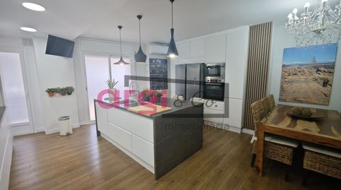 Foto 5 de Dúplex en venta en Centre - Estació, Gavà