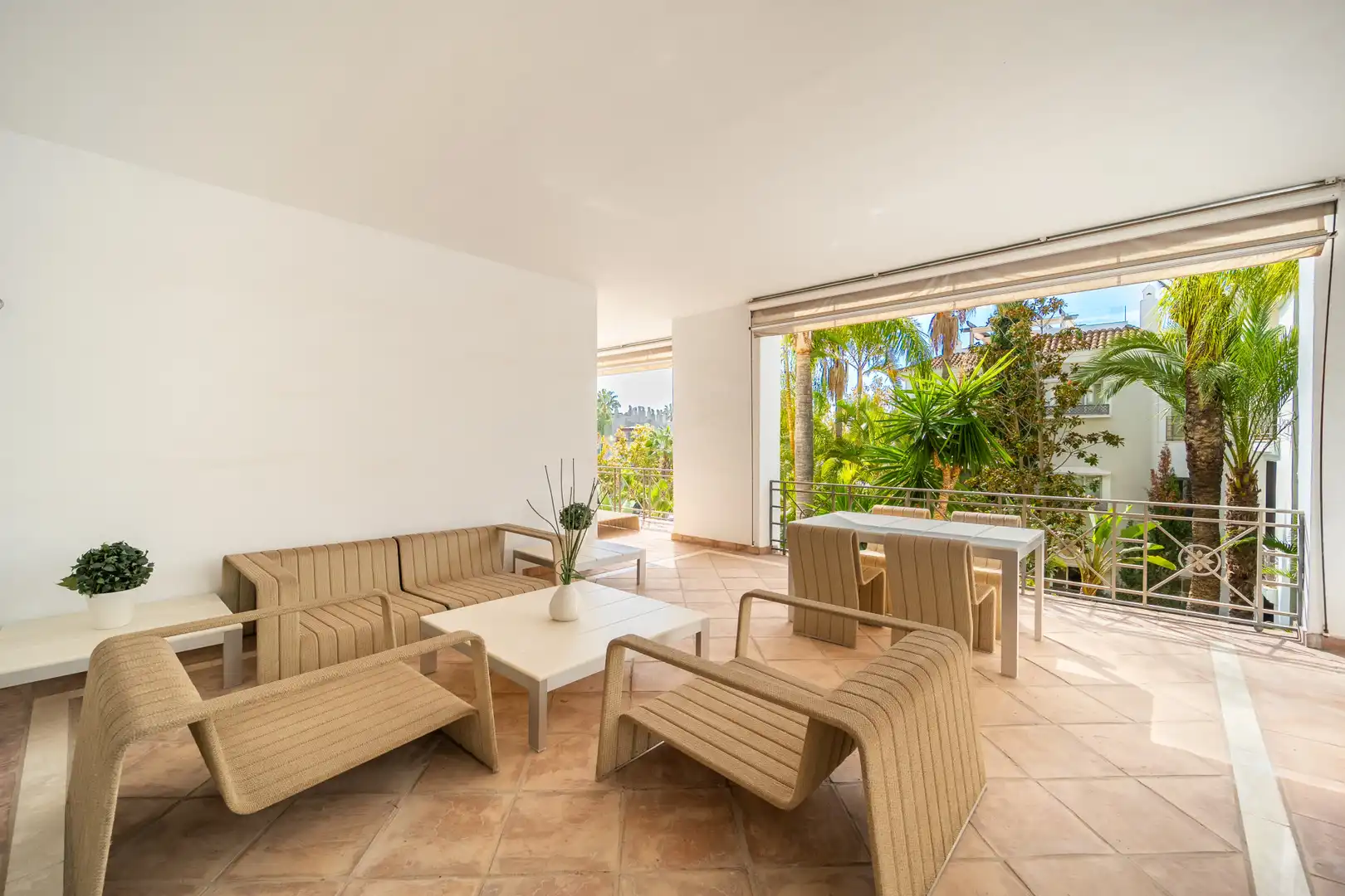 Terrassa de Apartament en venda en Marbella amb Aire condicionat, Calefacció i Terrassa