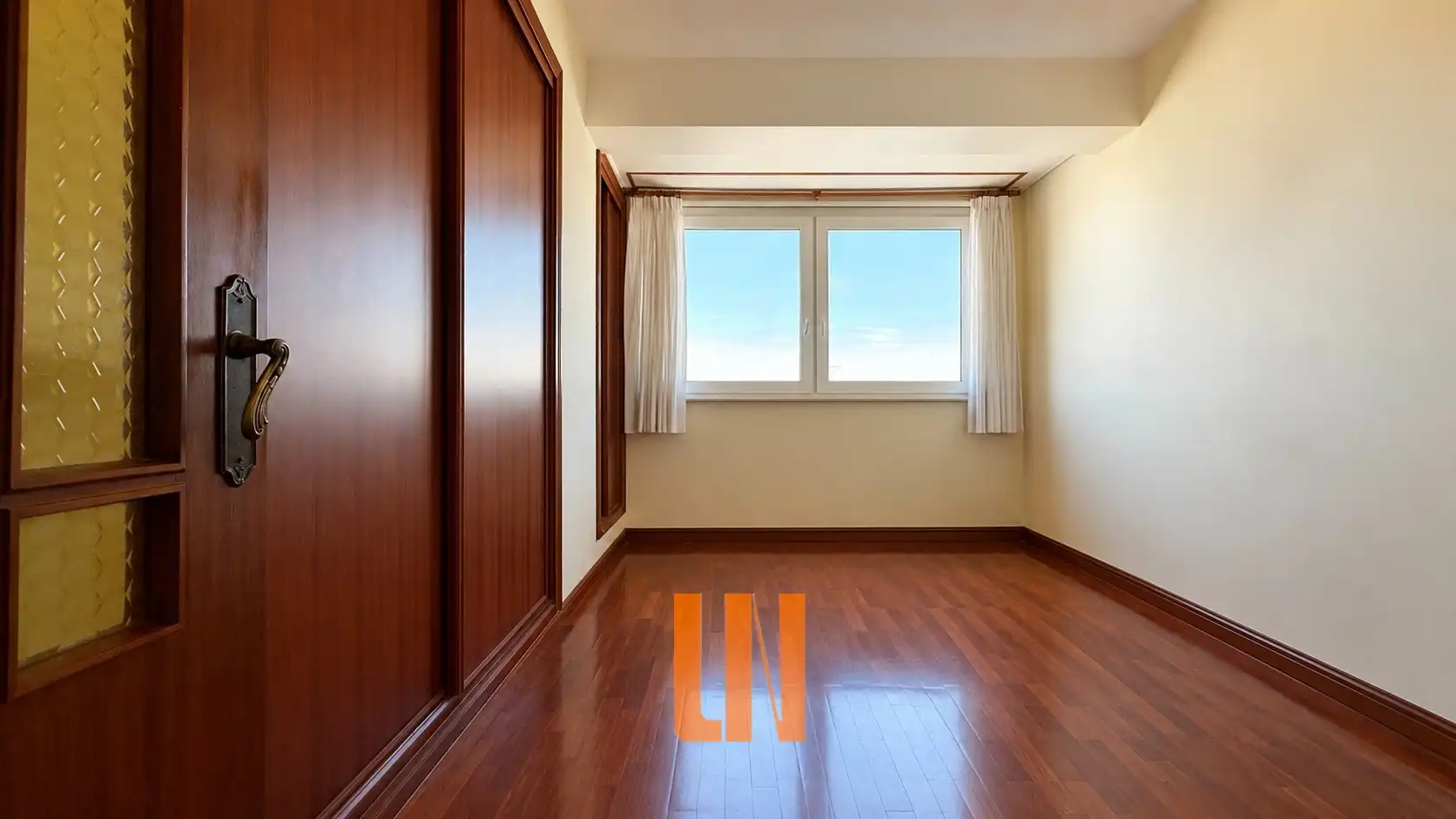 Bedroom of Flat for sale in A Coruña Capital   with Parquet flooring and Balcony