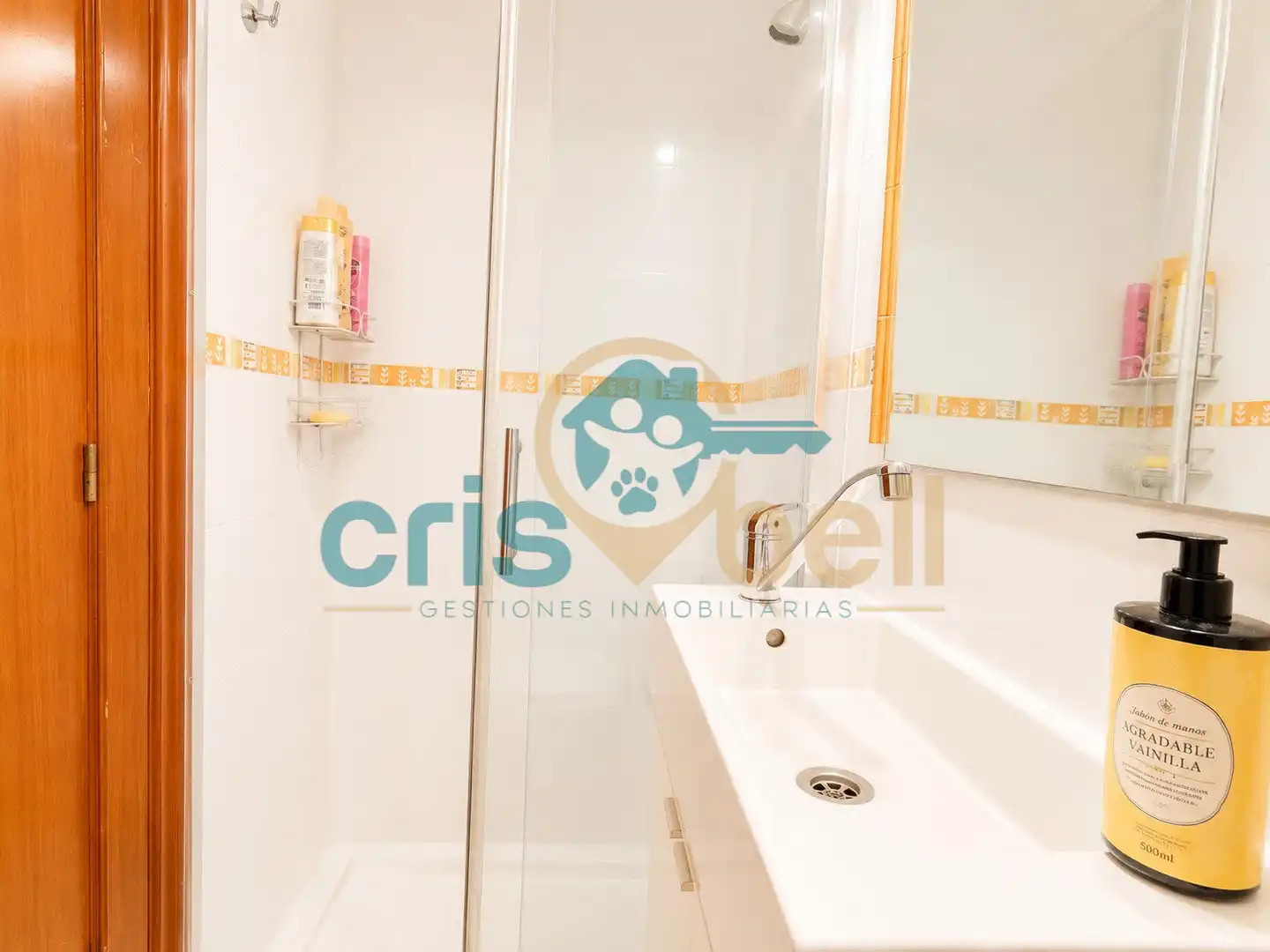 Baño de Piso en venta en Lorca con Calefacción, Trastero y Amueblado