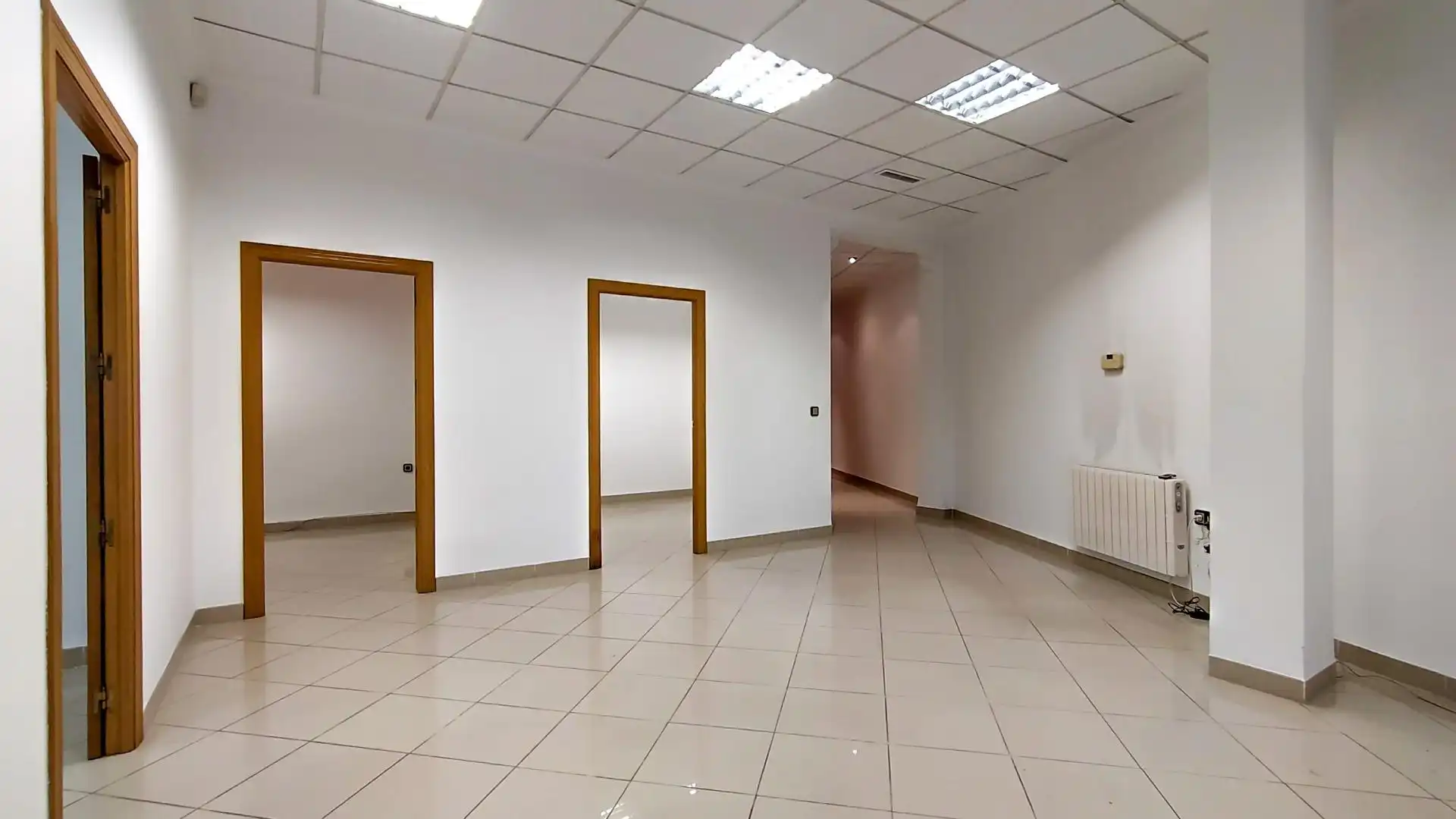 Gewerbefläche zur Miete in Calle San José, imagen 2