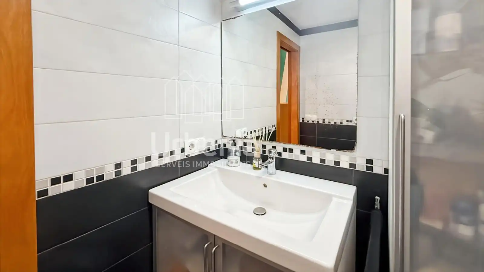 Bathroom of Flat for sale in Tordera  with Heating, Terrace and Furnished