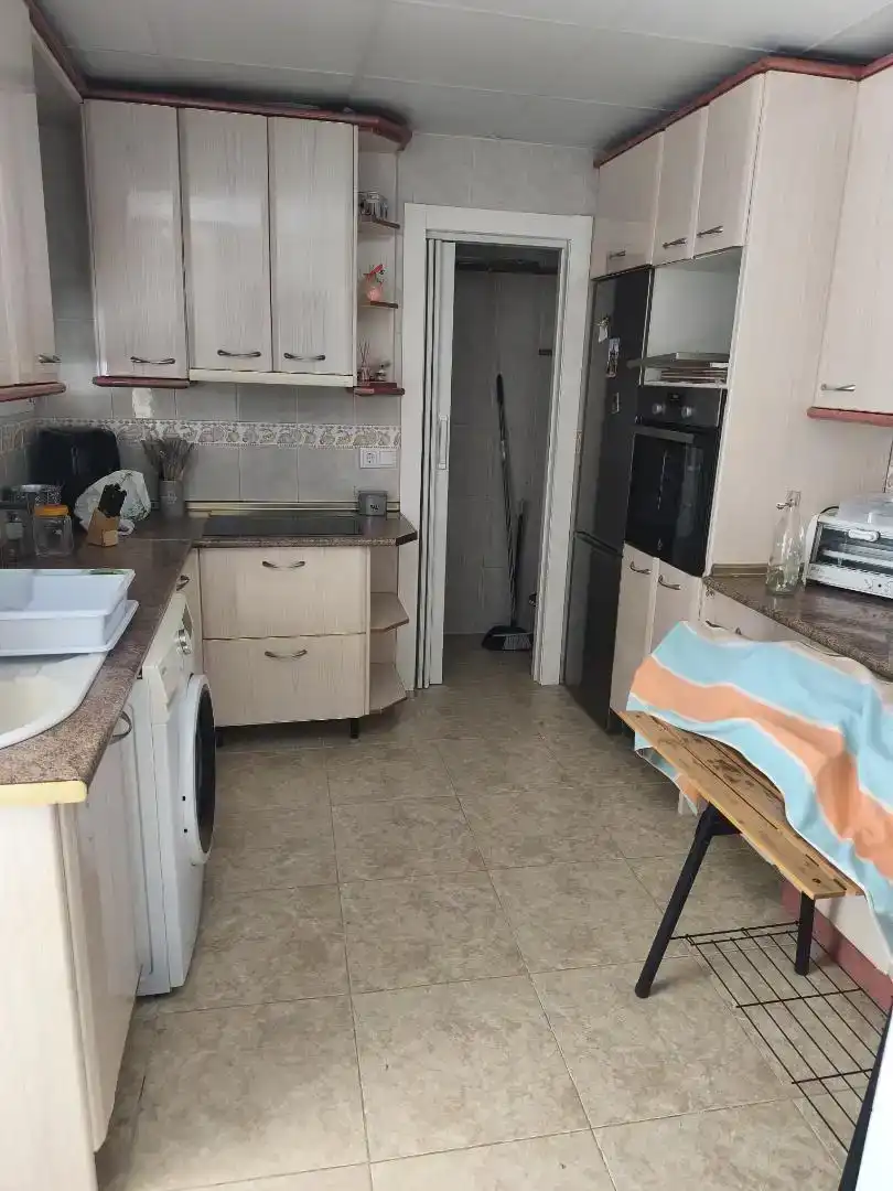 Cuina de Planta baixa en venda en Linares amb Aire condicionat, Forn i Rentadora