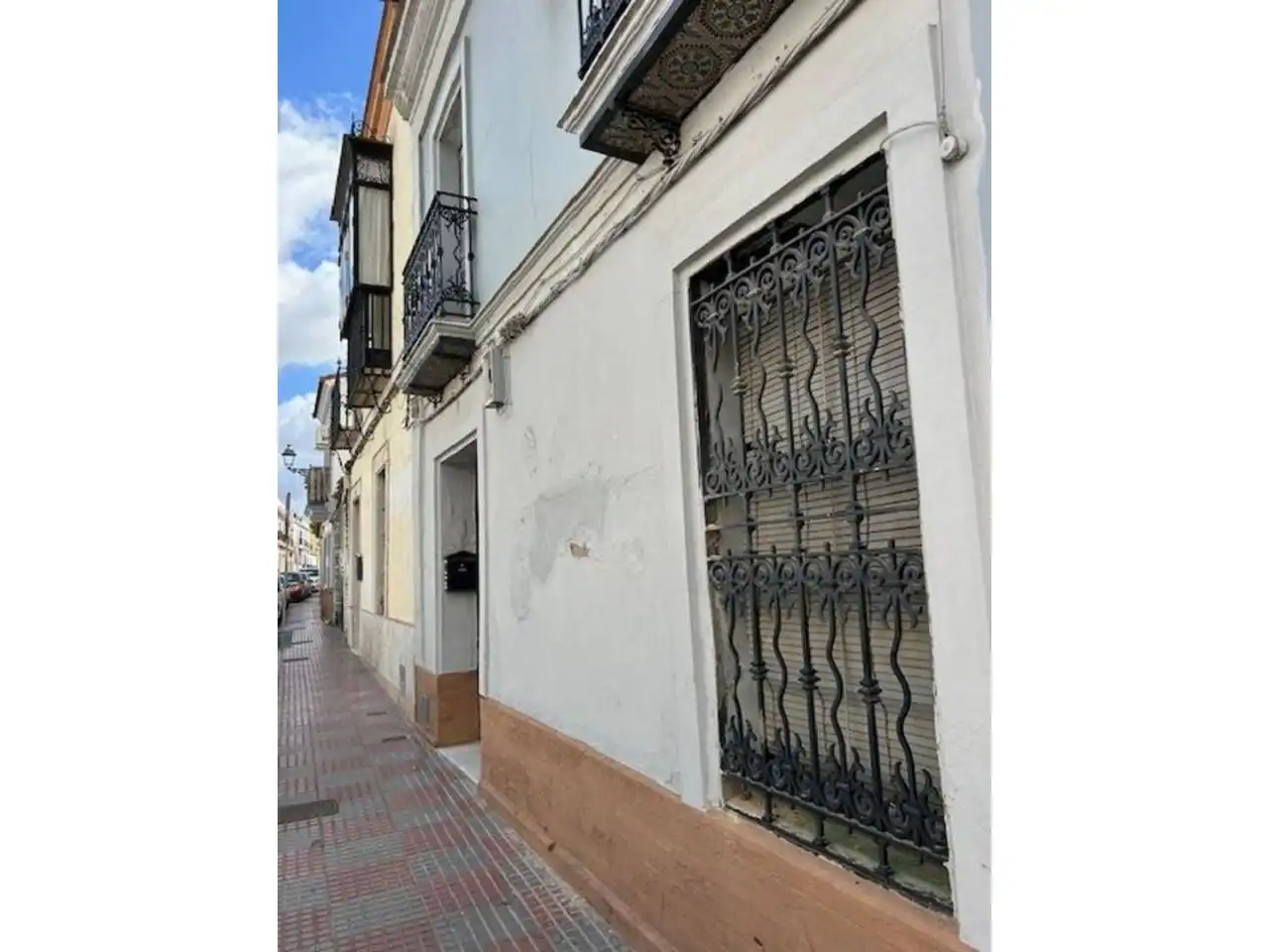 Exterior view of Houses for sale in Tomares  with Terrace, Storage room and Balcony