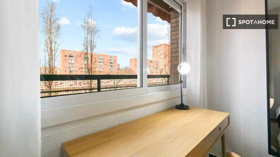 Habitación de Piso de alquiler en Barcelona con Aire acondicionado, Calefacción y Amueblado