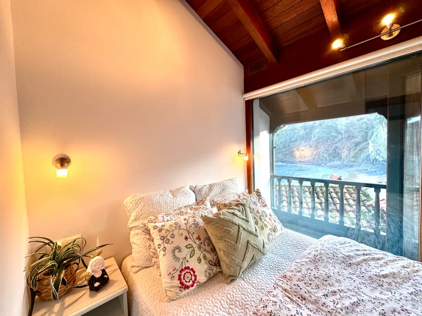 Habitación de Casa adosada en venta en Villaviciosa con Calefacción, Parquet y Amueblado