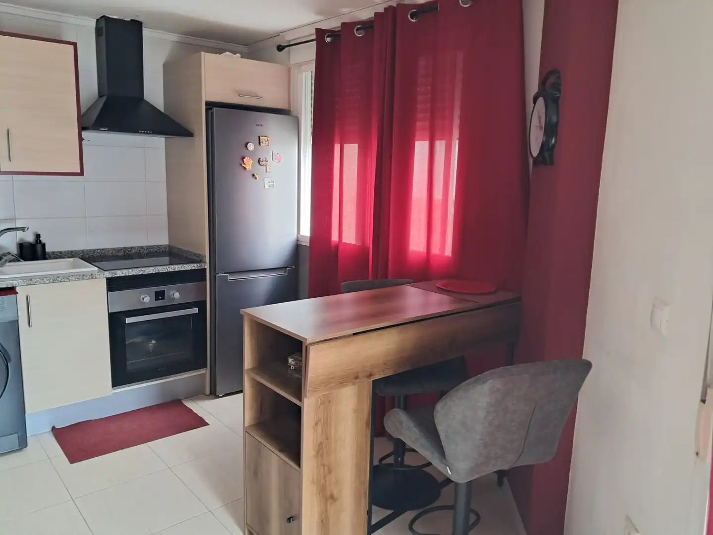 Cuina de Pis en venda en Gandia amb Aire condicionat, Traster i Moblat