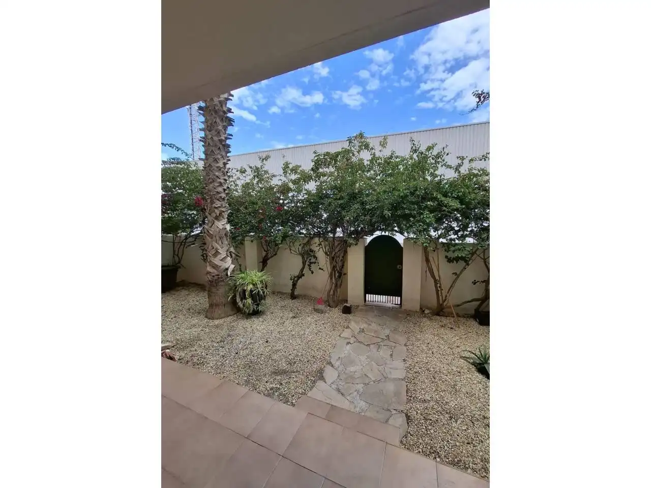 Jardín de Piso en venta en Roquetas de Mar con Aire acondicionado, Terraza y Piscina comunitaria