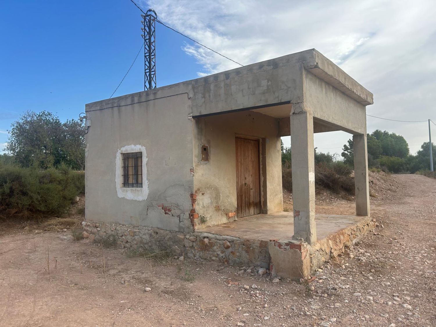 Vista exterior de Finca rústica en venda en Crevillent