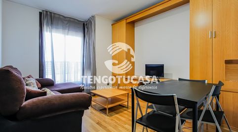 Foto 4 de Piso en venta en Calle de Belfast, Rejas, Madrid Capital