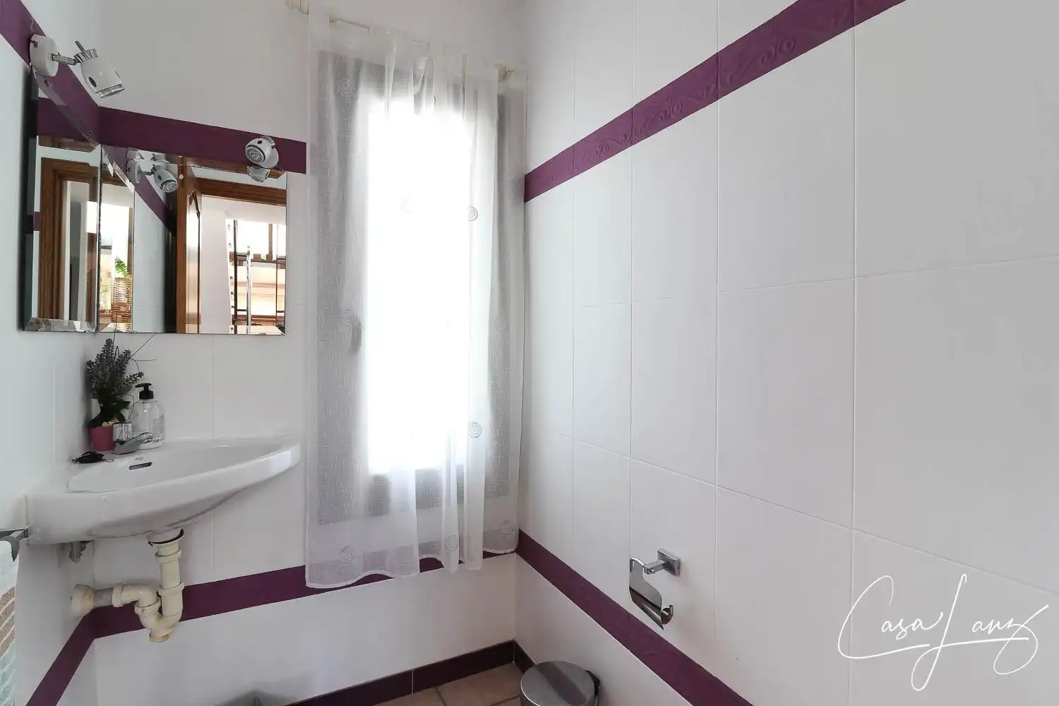 Bathroom of Houses for sale in Tías  with Private garden, Terrace and Storage room