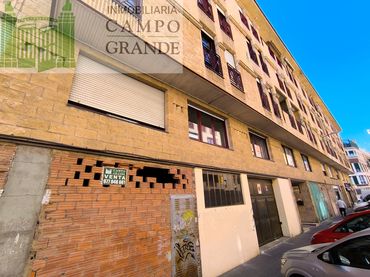 Local comercial en venda a Calle Guzmán el Bueno 14