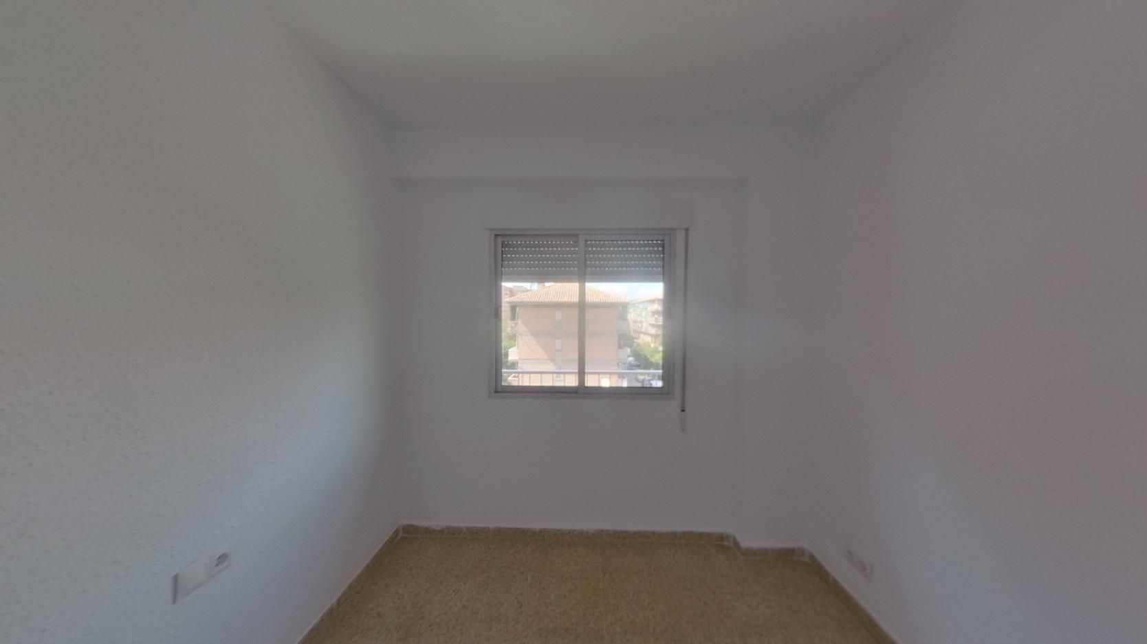 Bedroom of Flat for sale in  Granada Capital