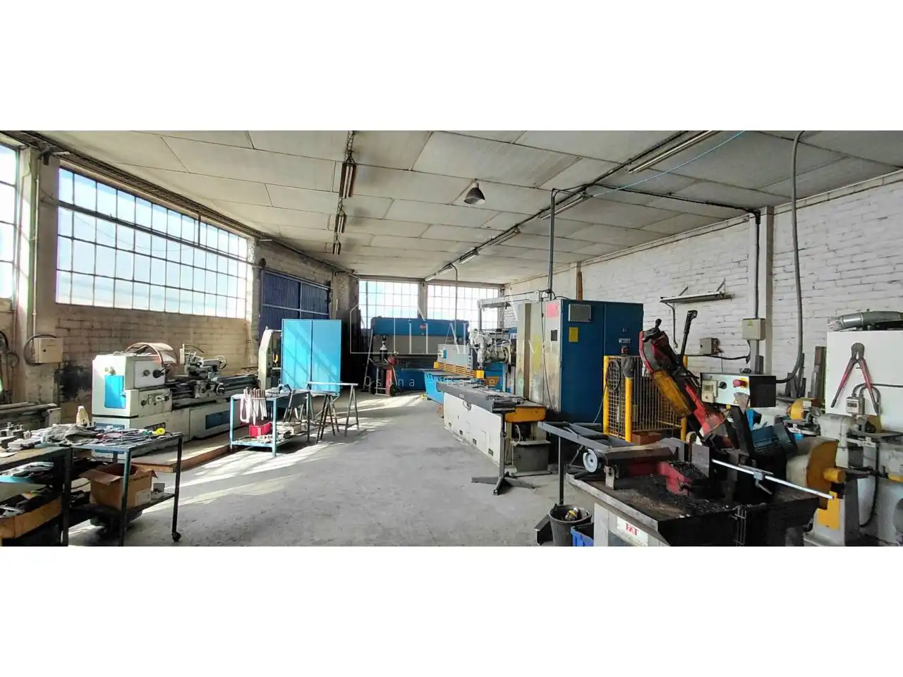 Industrial buildings for sale in Balenyà