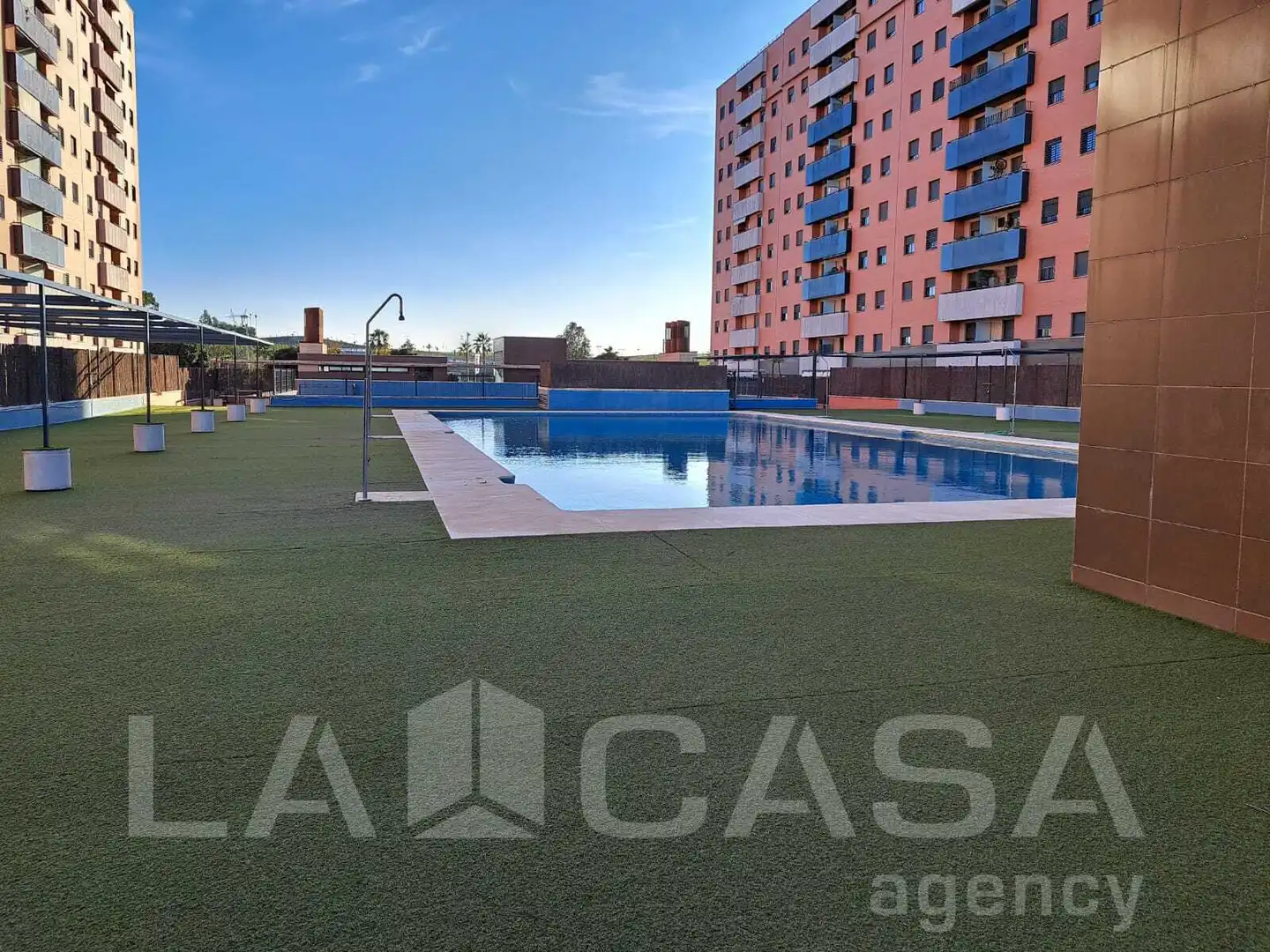 Appartamento con piscina in vendita a Entrenúcleos, imagen 20