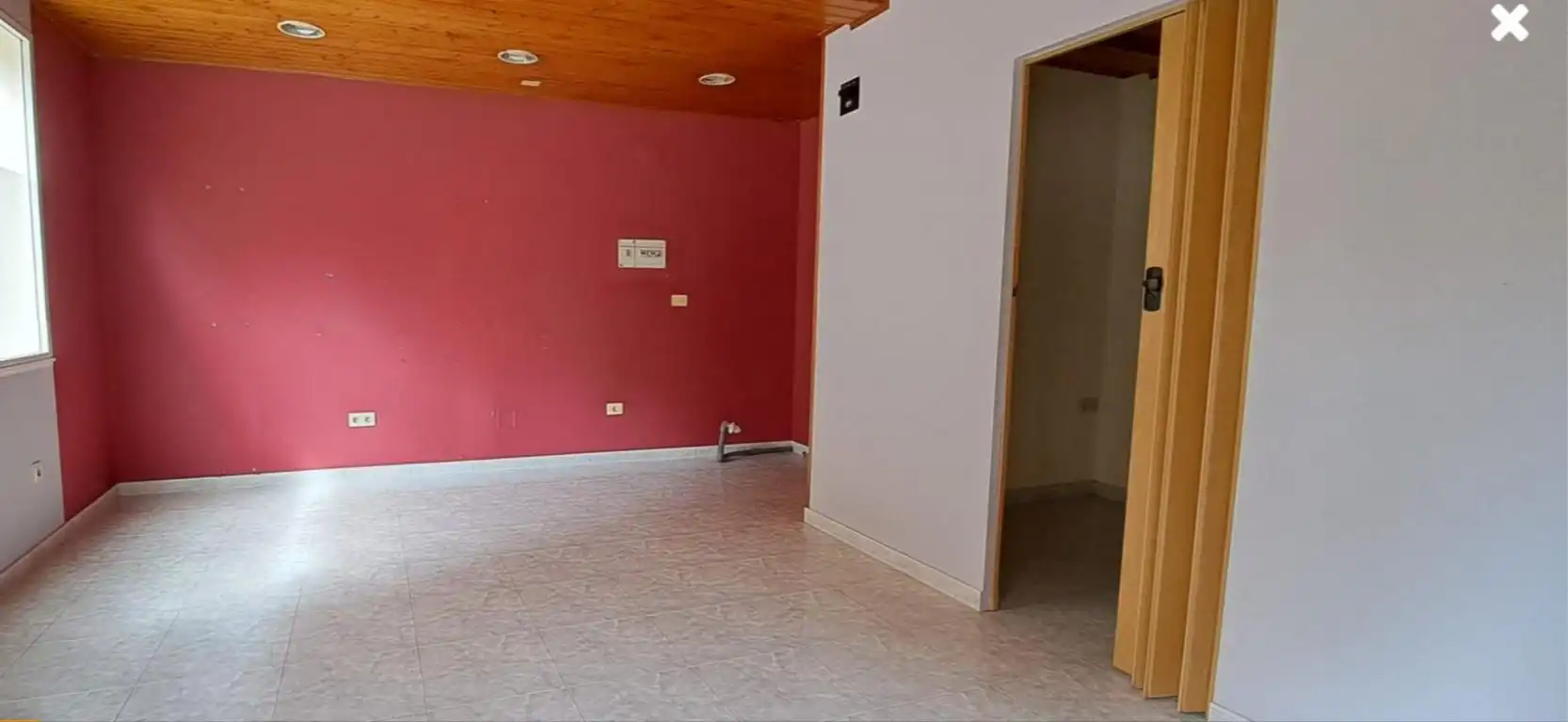 Geschaftsraum zur Miete in A Pobra do Caramiñal
