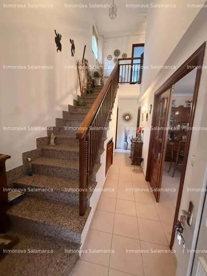 Casa o xalet en venda en Membribe de la Sierra amb Calefacció, Jardí privat i Moblat