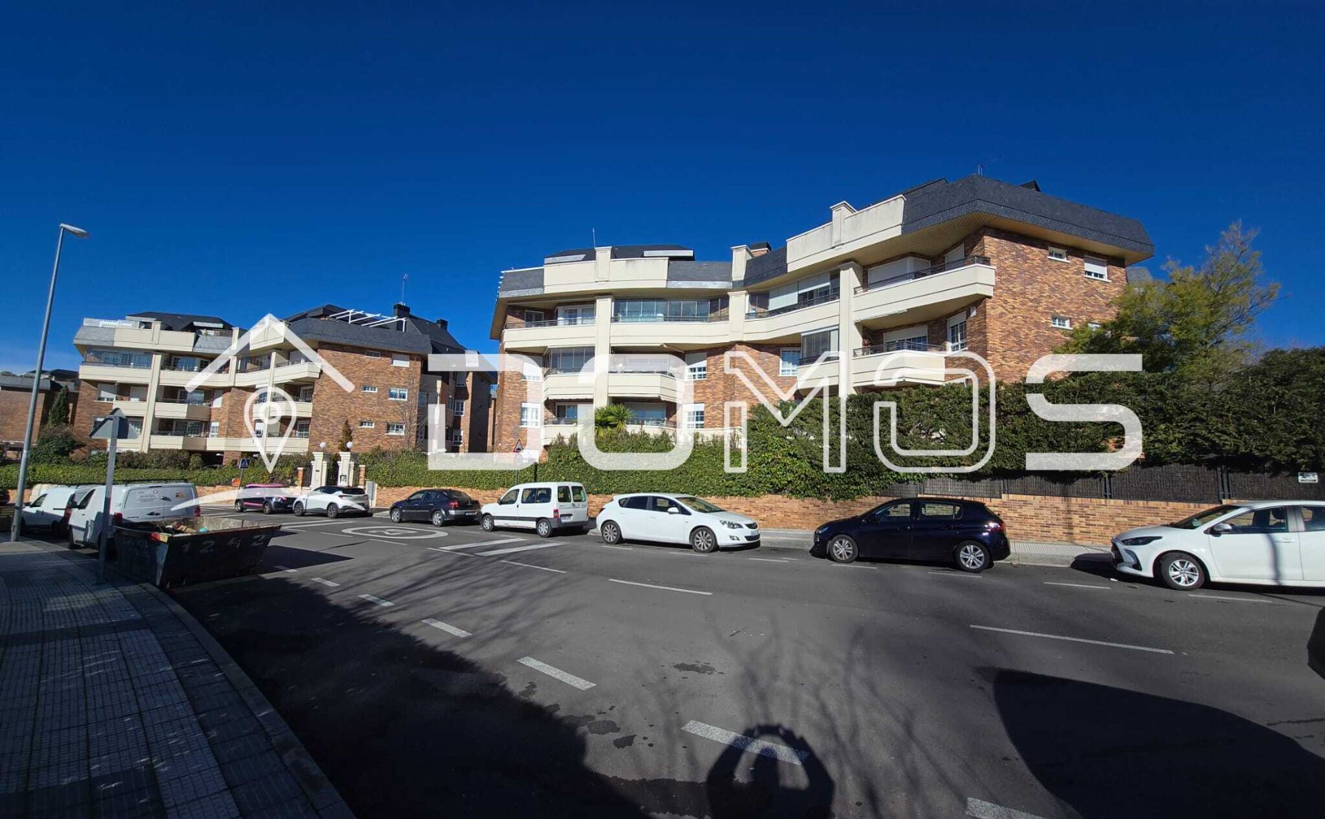 Exterior view of Duplex for sale in Majadahonda  with Air Conditioner, Heating and Terrace