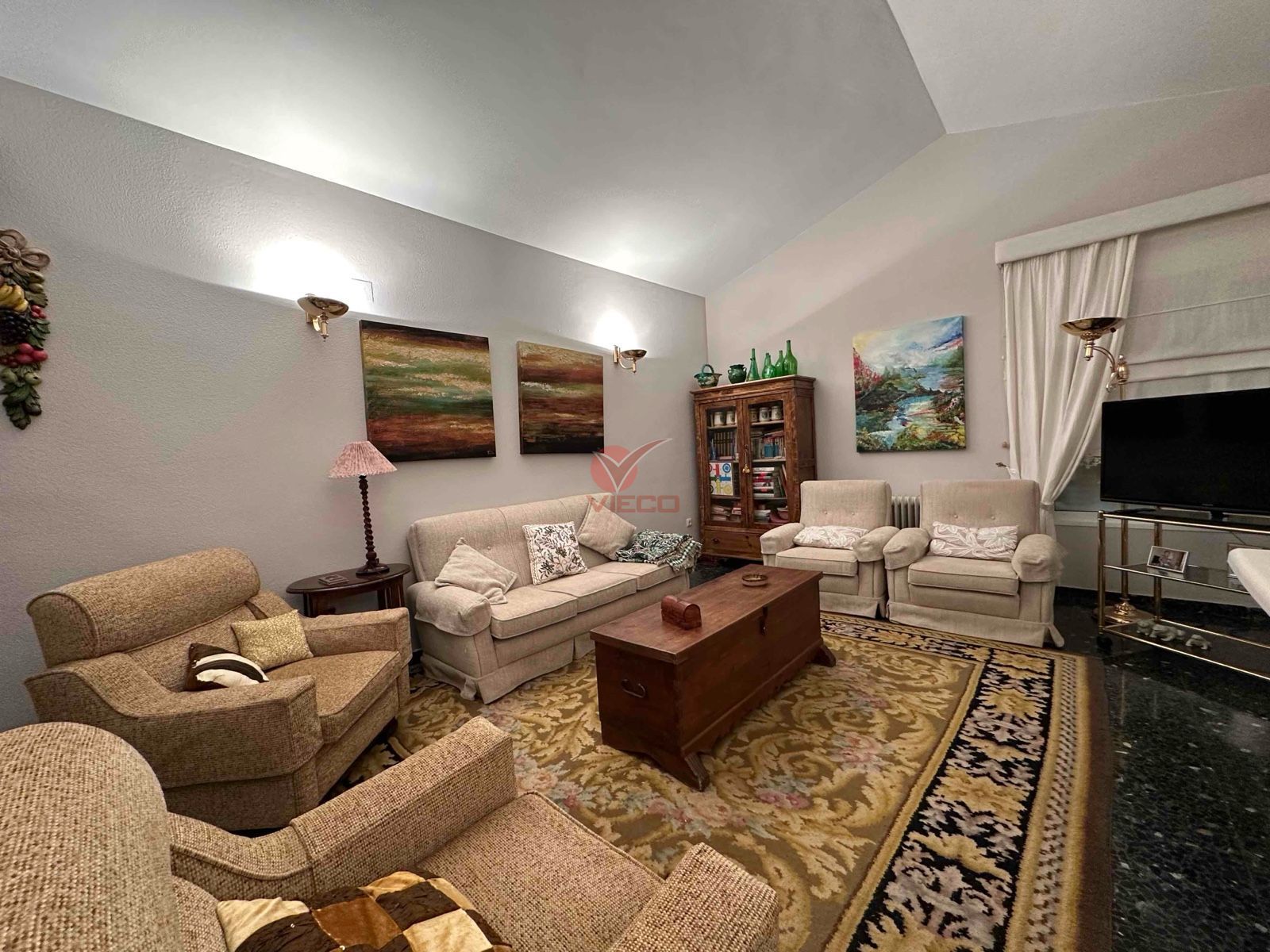 Sala d'estar de Casa o xalet en venda en Villar de Olalla amb Calefacció, Jardí privat i Traster