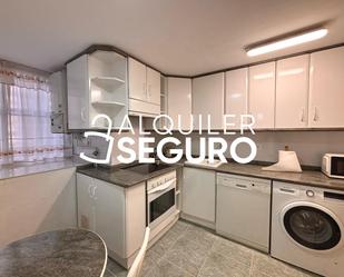 Cuina de Pis de lloguer en  Madrid Capital amb Aire condicionat, Calefacció i Terrassa