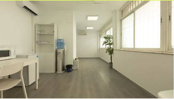 Oficina en Alquiler en Calle Vallandes, 8 en Moscardó