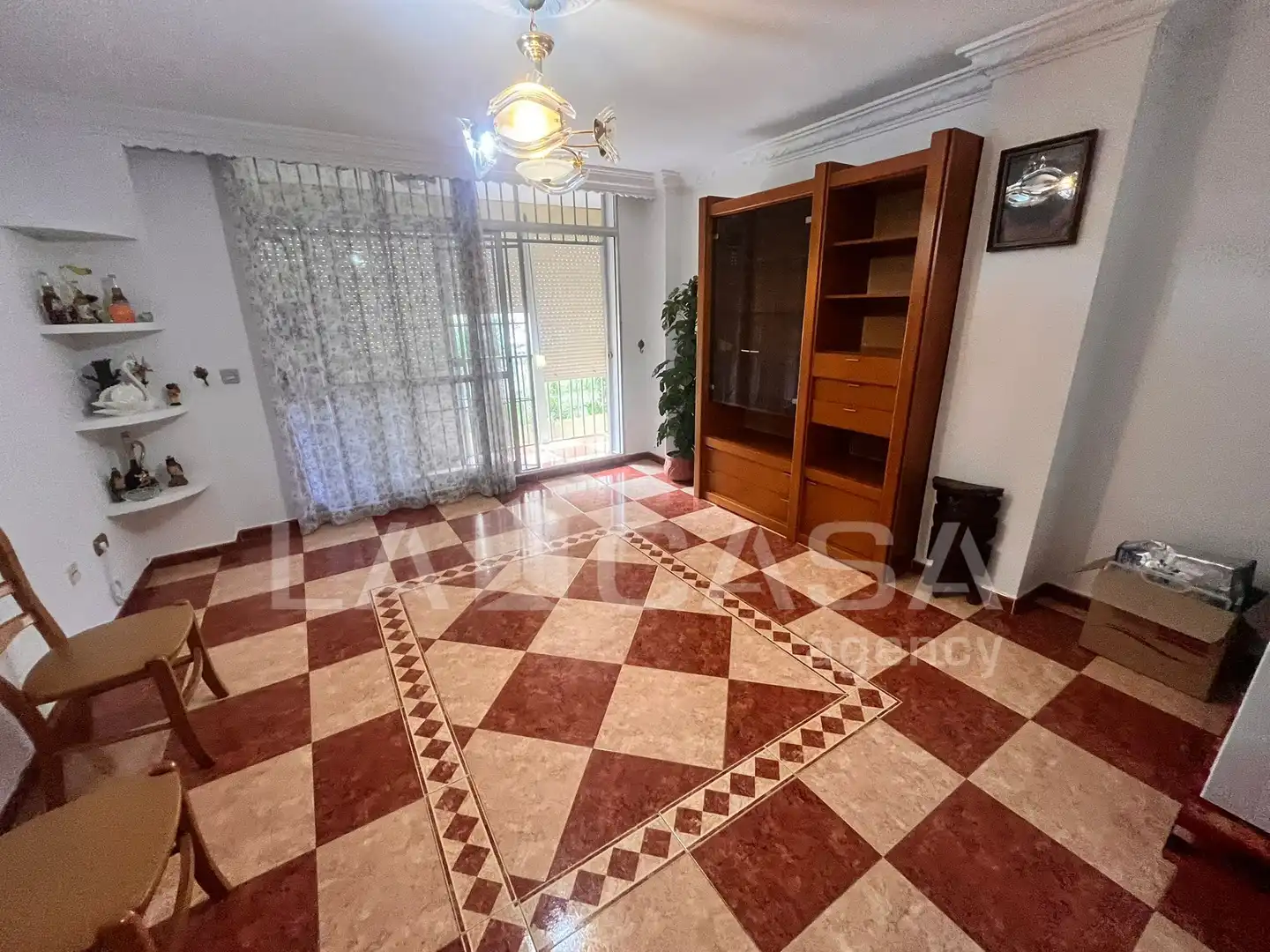 Flat for sale in Algeciras  with Balcony