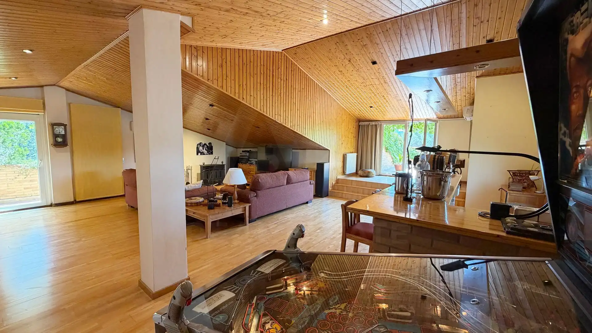 Sala d'estar de Casa o xalet en venda en Sant Cugat del Vallès amb Aire condicionat, Calefacció i Terrassa