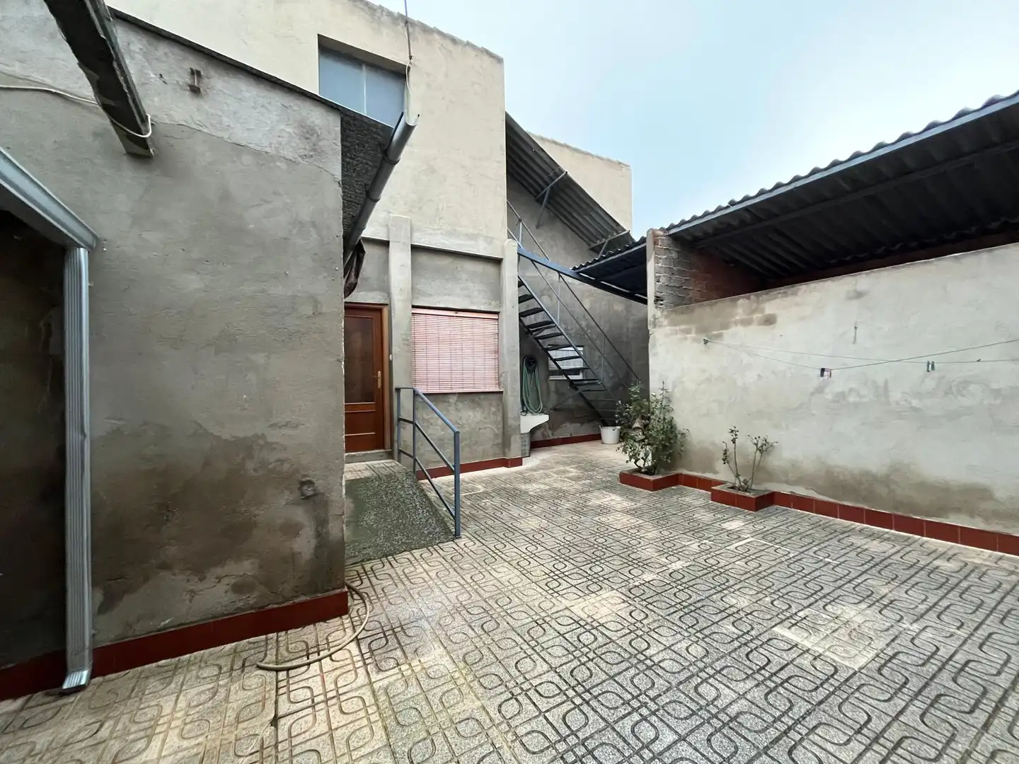 Exterior view of Houses for sale in Villarrubia de los Ojos  with Air Conditioner, Private garden and Terrace