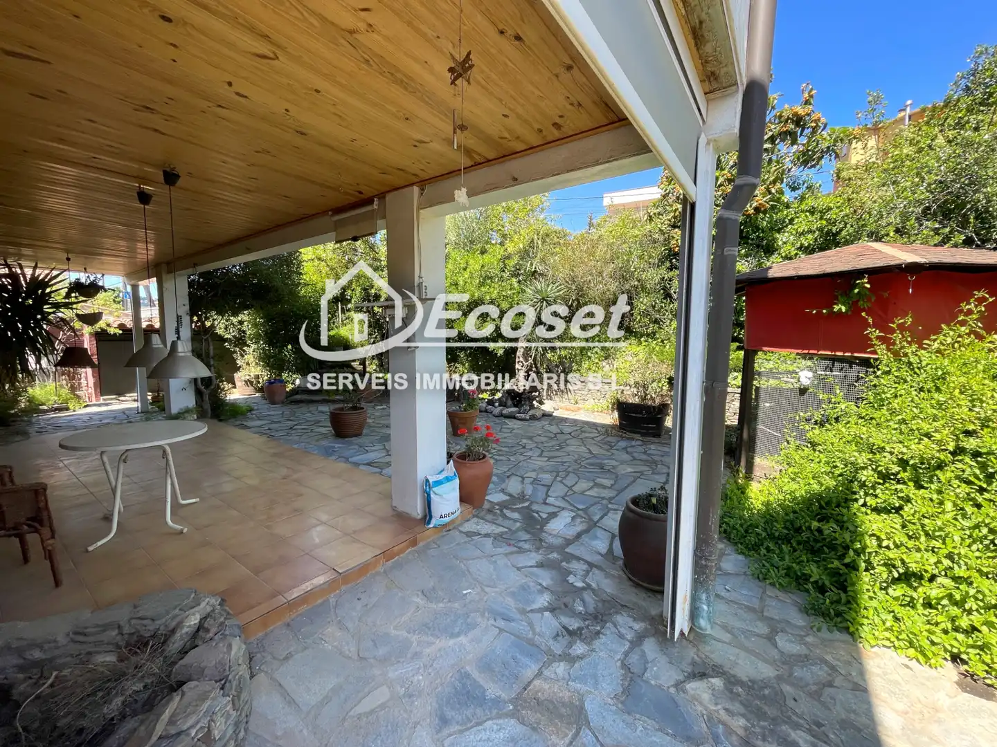 Vista exterior de Casa o xalet en venda en Vallirana amb Calefacció, Parquet i Traster