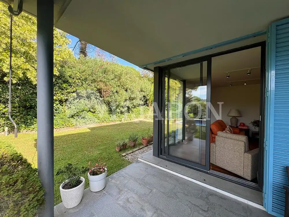 Detached homes for sale in Vallromanes, Barcelona