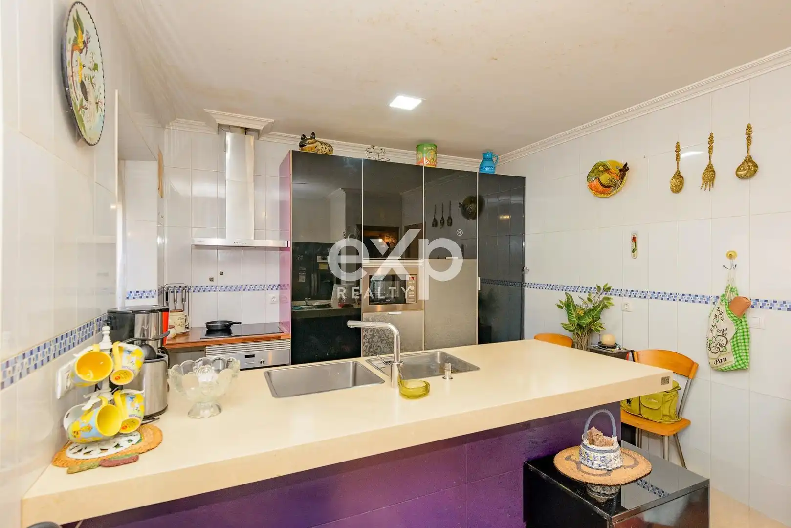 Casa a schiera in vendita a Calle TILOS 4, imagen 2