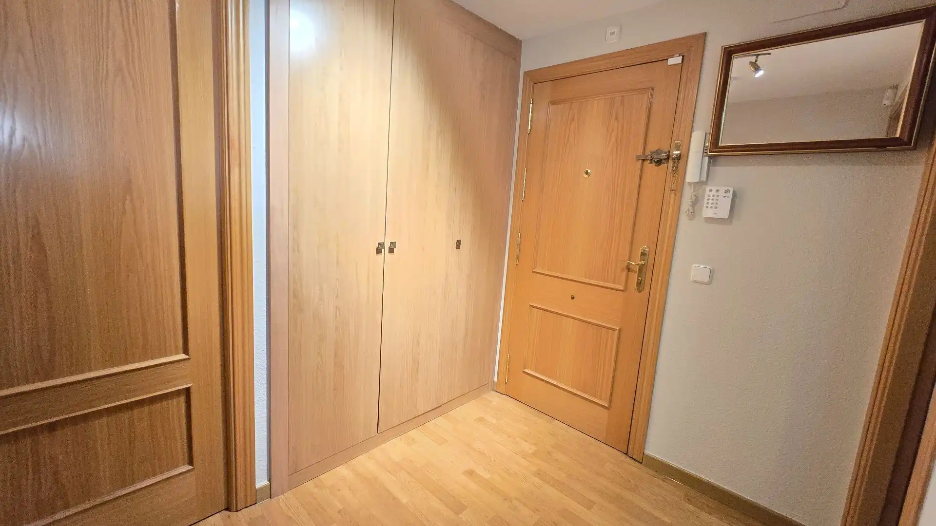 Piso en venta en Parla con Calefacción, Terraza y Trastero