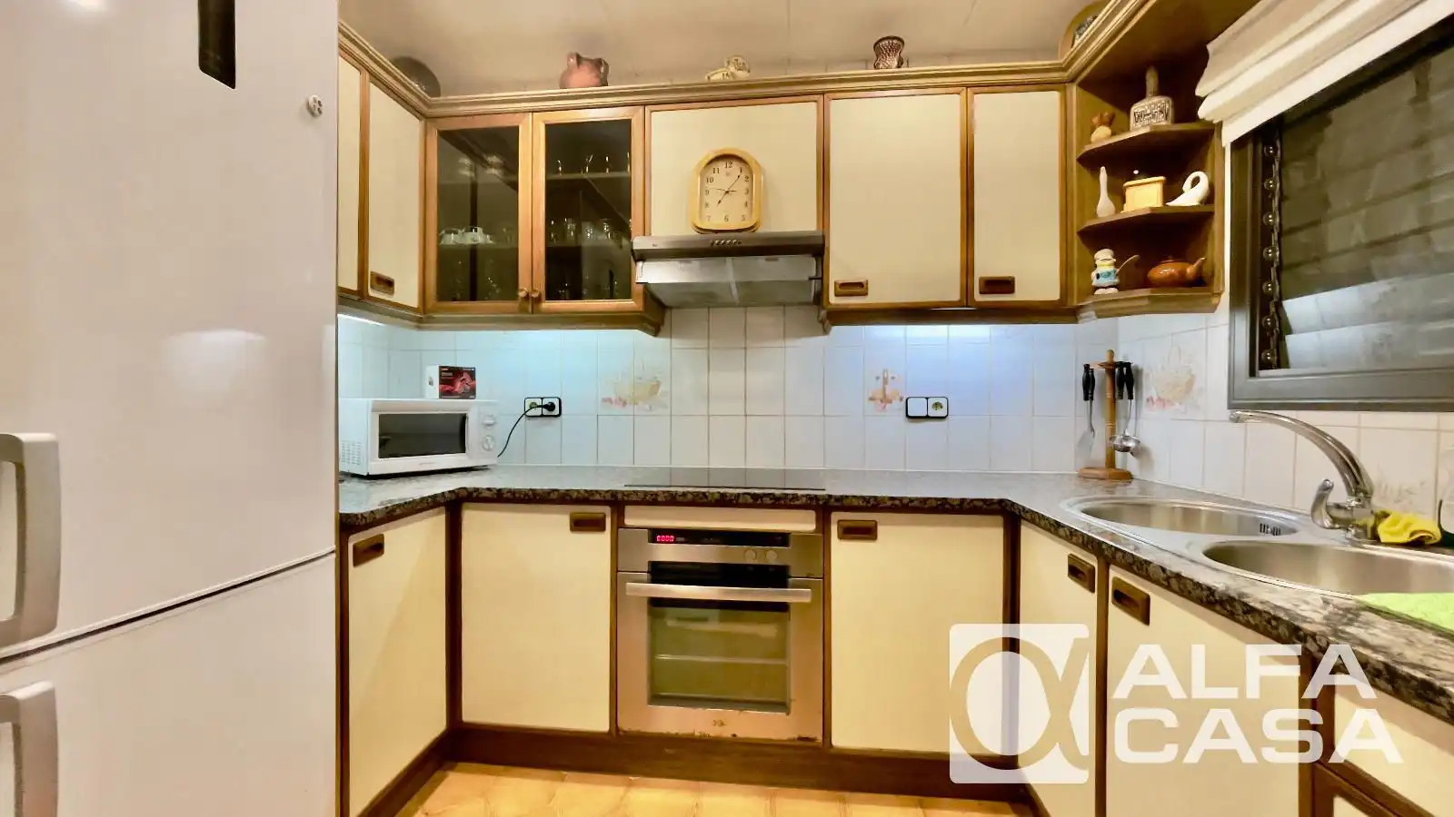 Kitchen of Houses for sale in Canyelles