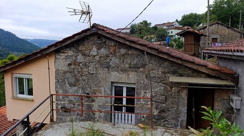 CASA EN A SARIÑA - CHANTADA