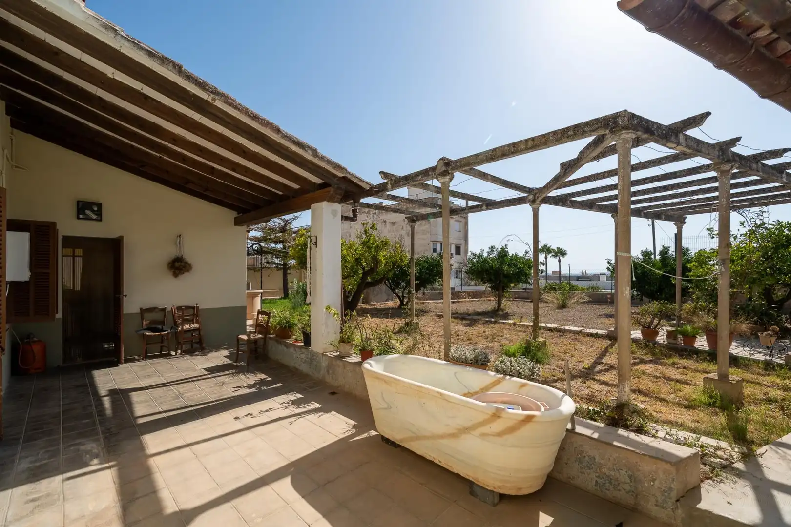 Detached house with garden for sale in DE RAMON Y CAJAL 131, imagen 12
