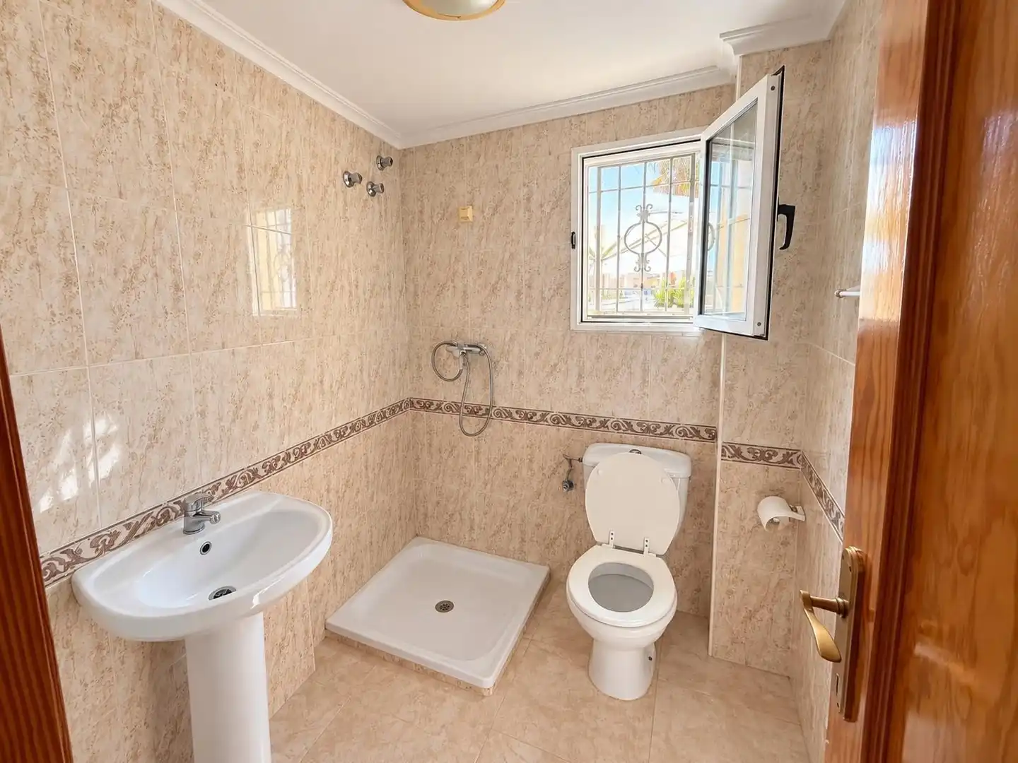 Maison mitoyenne avec piscine à vendre à Zona Carrefour - Urbanizaciones, imagen 13