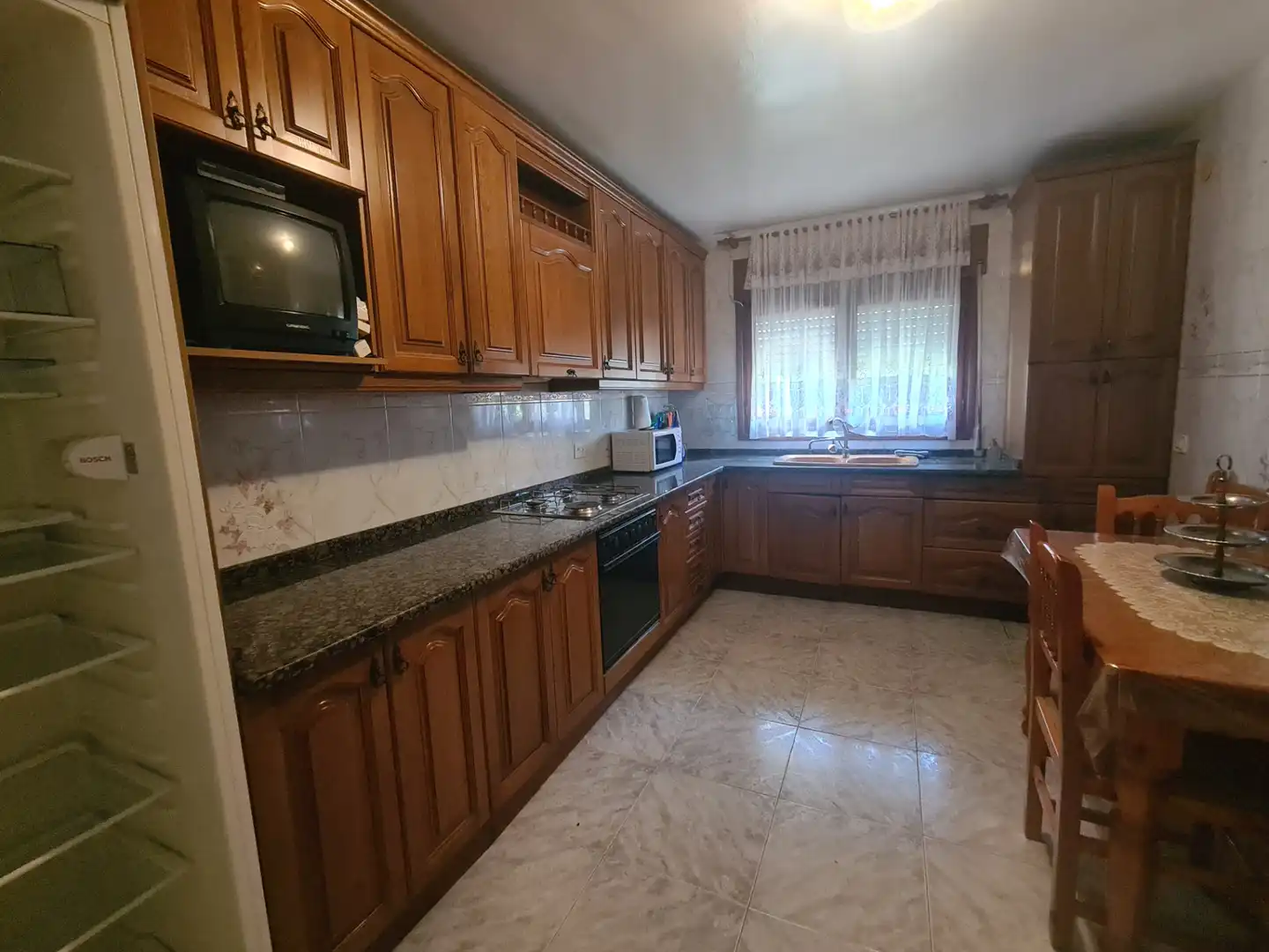 Cuina de Casa o xalet en venda en Vinaròs amb Calefacció, Jardí privat i Terrassa