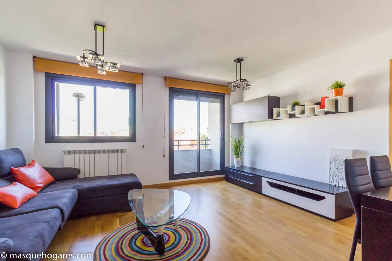 Living room of Flat for rent in Zaragoza  with Furnished