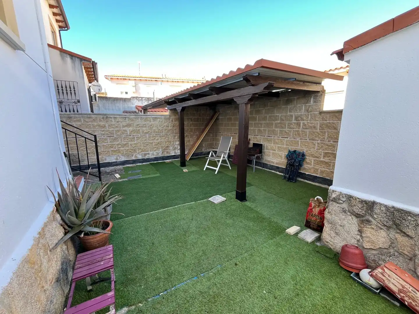 Terrace of Detached homes for sale in San Román de los Montes  with Air Conditioner, Heating and Private garden