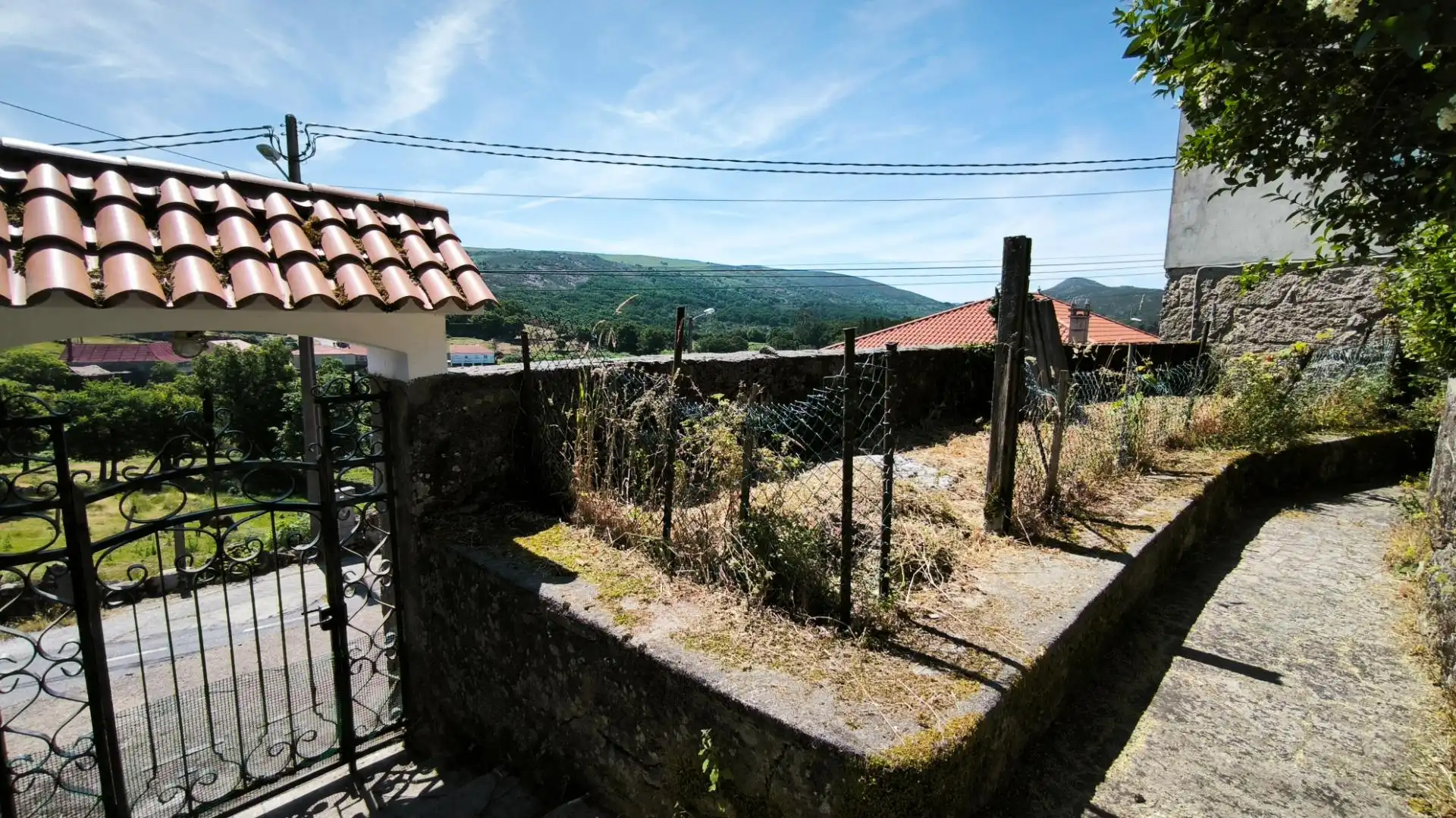 Vista exterior de Casa o chalet en venta en A Lama   con Calefacción, Trastero y Balcón