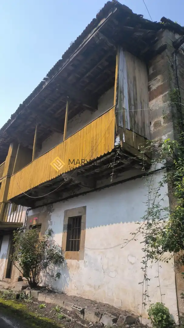 Finca rústica en venda a Luena